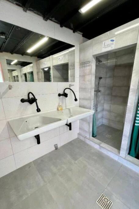 Przyczepa Niewiadow Surf Wioska Apartment Ястарня Екстериор снимка